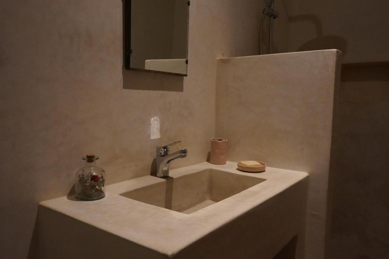Loued Surf Lodge 依索安 外观 照片